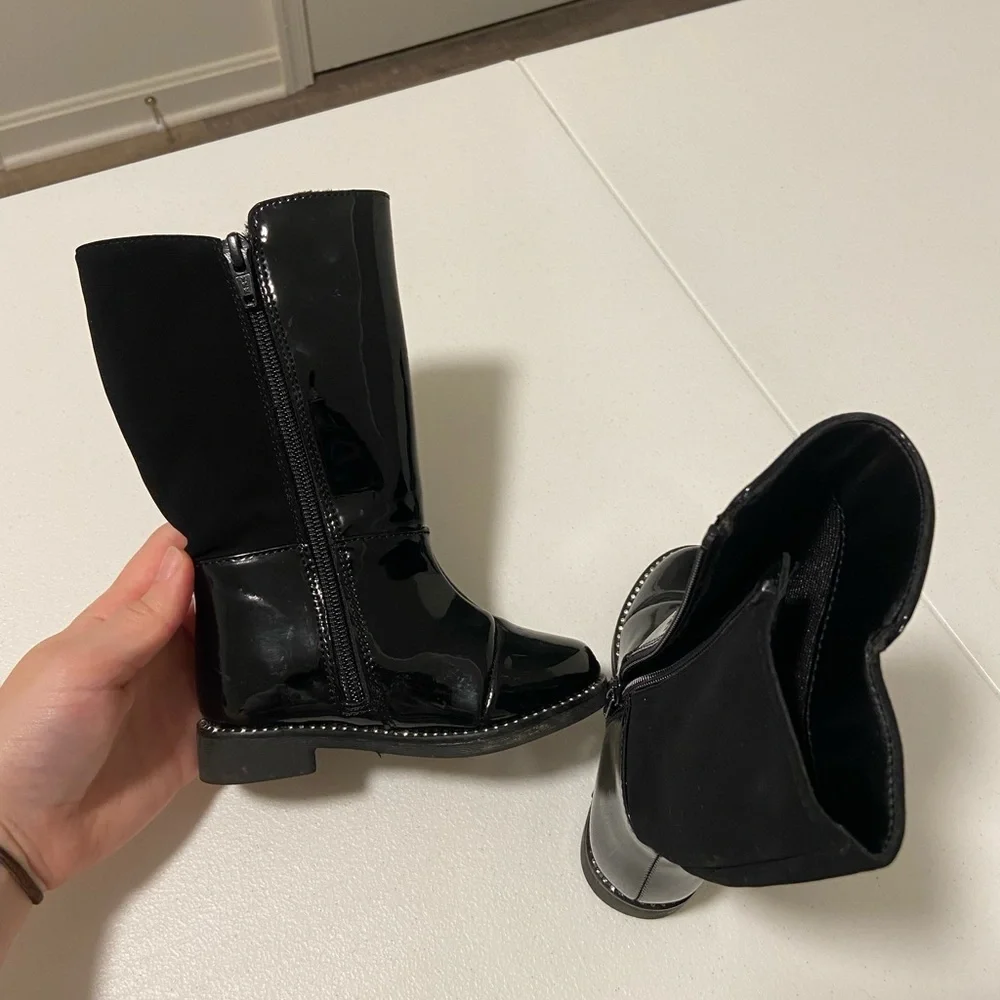 EUC | Children’s Place girl’s jeweled boots — size 7‎